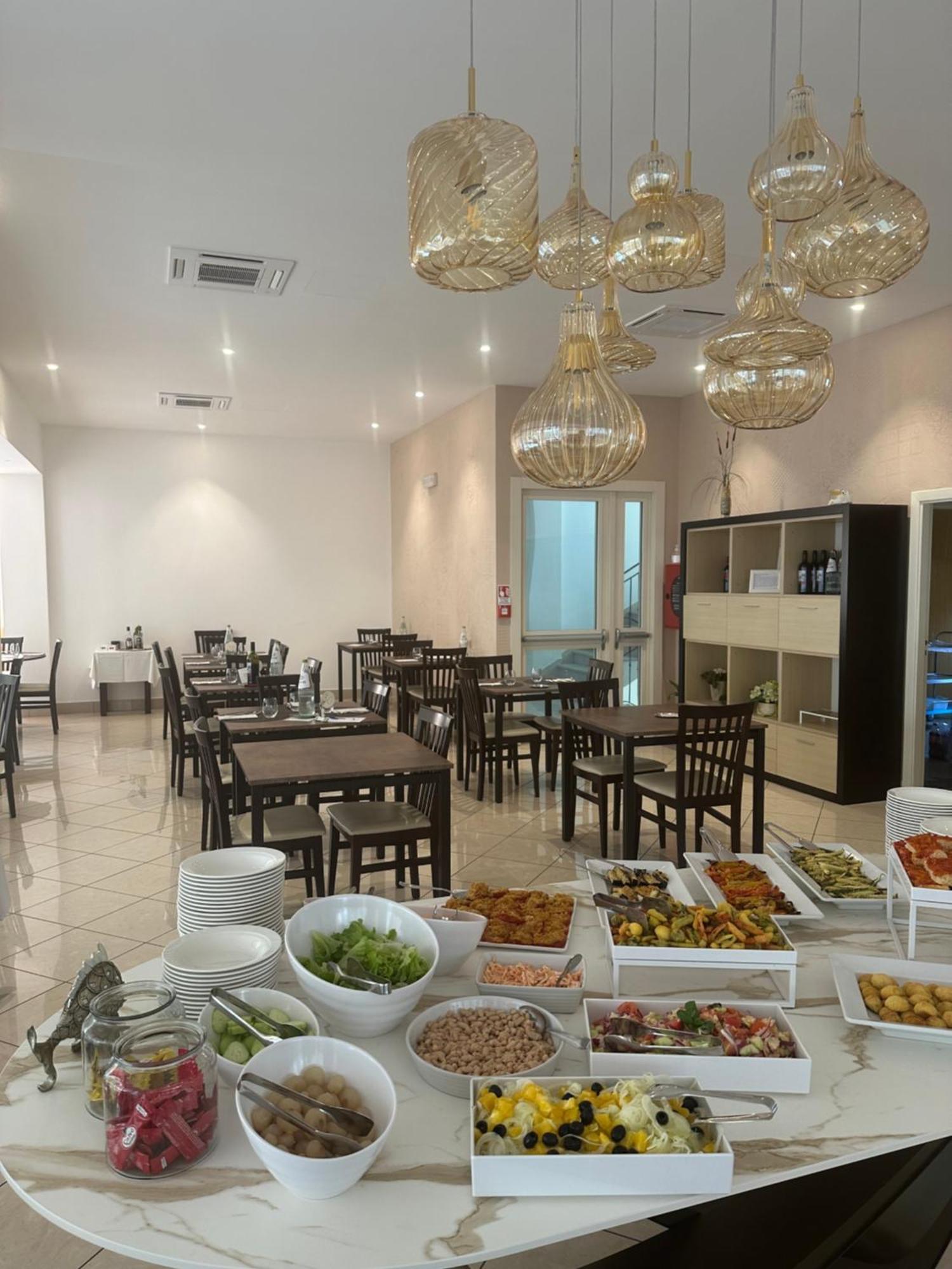 Hotel Villa Tosi Bellaria-Igea Marina Dış mekan fotoğraf