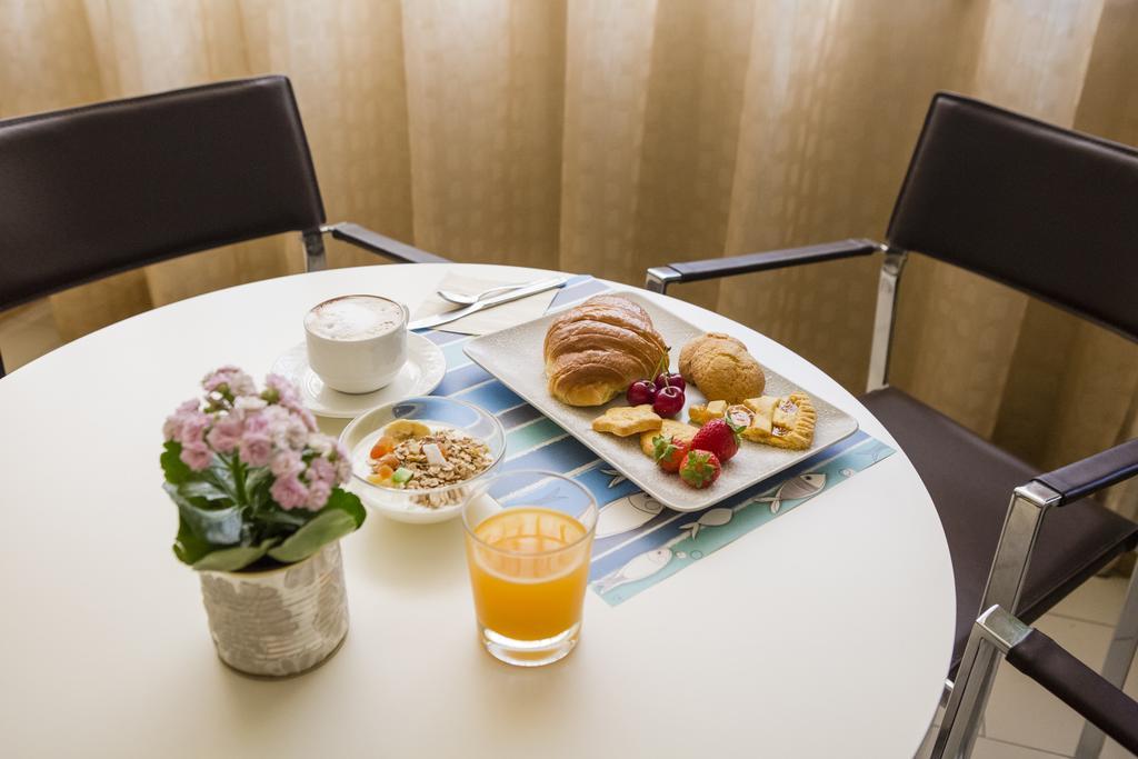 Hotel Villa Tosi Bellaria-Igea Marina Dış mekan fotoğraf